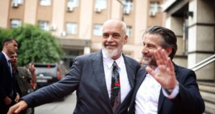 Kryeministri i Shqipërisë, Edi Rama, deklaroi se nuk ka plan për mbledhje mes qeverive të Tiranës dhe Prishtinës