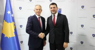 Kryetari i PDK-së, Memli Krasniqi, është takuar me Ish-kryeministrin e Mbretërisë së Bashkuar, Tony Blair.