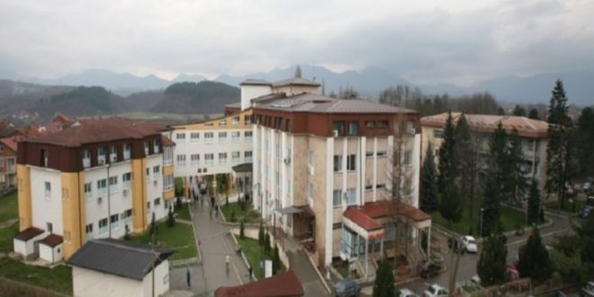 Spitali i Gjakovës përgënjeshtron pohimet e deputetit të Lëvizjes Vetëvendosje, Agon Batusha, lidhur me vdekjen e pacientëve