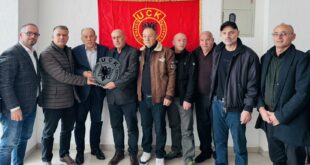 Deputeti i Ferat Shala, i shoqëruar nga Fadil Demaku e Petrit Hajdari kanë vizituar Organizatën e Veteranëve të Luftës së UÇK-së