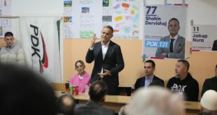 Shahin Dervishaj kritikon Kurtin për tubimi në Skenderaj, si provokim dhe mungesë respekti për 3 viktimat e një aksidenti