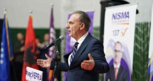 Kryetari i Nismës Socialdemokrate, Fatmir Limaj, ka mbajtur një tubim elektoral në nëndegën e partisë, në qytetin e Malishevës