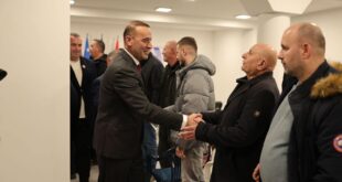 Daut Haradinaj, kandidat i AAK-së për deputet të Kuvendit të Kosovës, ka shkruar në lidhje me ligjin për pensionimin e parakohshëm të policëve
