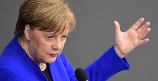 Angela Merkel i hedh poshtë spekulimet se do të japë dorëheqjen para përfundimit të mandatit të saj