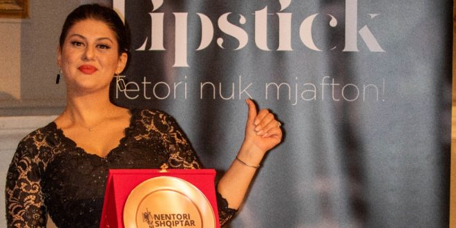 Artemisa Kastrioti: Eni Lena u nderua me çmimin “Artistja e Vitit” në Uashington DC