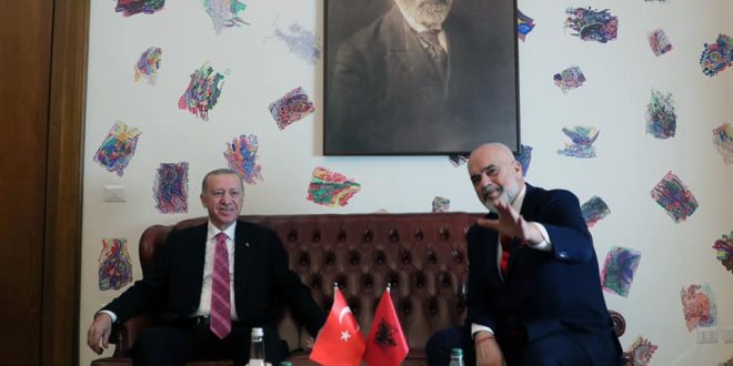 Kryeministri, Edi Rama me rastin e vizitës së kryetarit Erdogan, ka zbuluar mesazhin, që i ka dhënë ai në takimin e parë