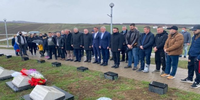 Daut Haradinaj: Drenica si gjithmonë ka ditur të rrisë burra dalzotës të vendit sikur që ishte Bejtë Rexhepi
