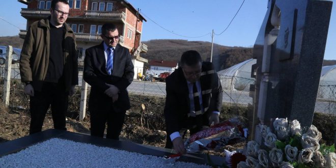 Sot është nderuar dhe përkujtuar nga Komuna e Skenderajt dëshmori i kombit, Selman Vojvoda në 29 vjetorin e rëniës