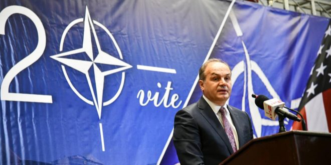 Për Enver Hoxhajn nuk ka ekzistuar UÇK-ja, por vetëm BE-ja dhe NATO-ja, që na paskan çliruar