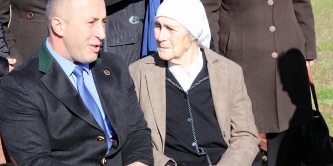 Haradinaj: Nëna Nurije e lindi, rriti dhe edukoi një trim dhe luftëtar të paepur të lirisë si Edmondi, pushofshë e qetë