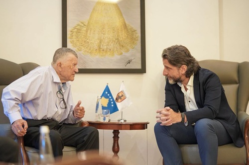 Kryetari Përparim Rama priti në takim Ekrem Bardha  një nga personalitetet më të shquara të mërgatës shqiptare në SHBA