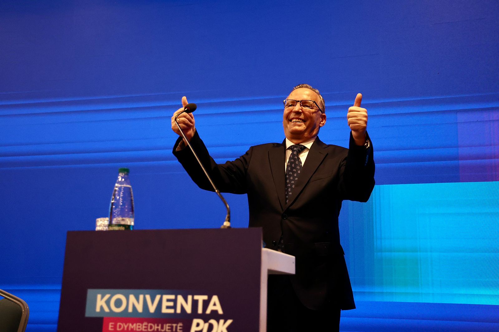 Bedri Hamza zgjidhet kryetar i ri i PDK së me mbështetje unanime