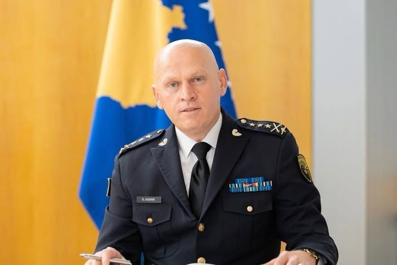 Gjenerallejtënant Bashkim Jashari uron pjesëtarët e FSK së me rastin e  Ditës së Forcës 