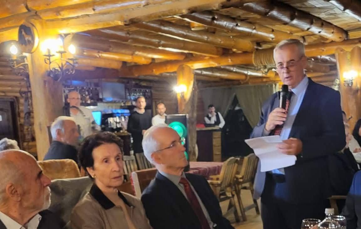 xhevat-gjini-dhjete-vite-levizje-per-levizjen