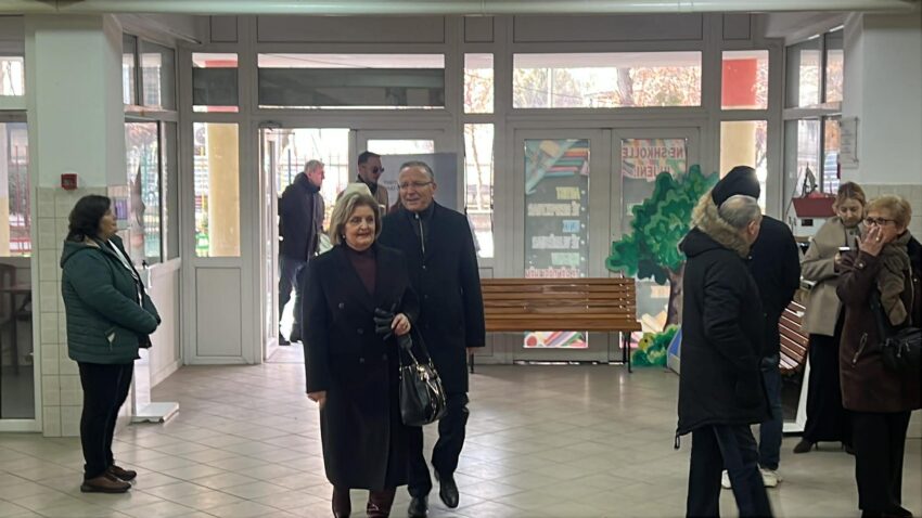 Bedri Hamza  Pres rezultat të mirë