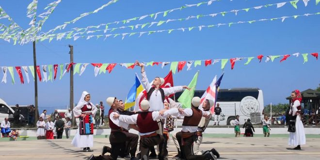 Ansambli “Drenica”, nga Skenderaj po e përfaqëson Kosovën në Festivalin Ndërkombëtar “Aksu Giresun” në Turqi