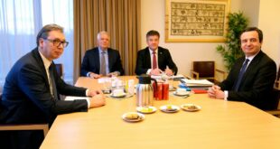 Vuçiq: Marrëveshja BE - Kosovë për shtensionimin e situatës në veri ka për qëllim krijimin e arsyeve për ta fajësuar Serbinë
