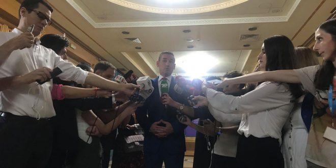 Veseli thotë se ai do të jetë kandidat për kryeministër dhe se premtimet që i ka mbajtur deri më tani i ka realizuar