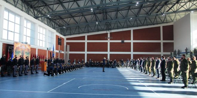 Me ceremoni ushtarake u shënua 27 Nëntori - Dita e Forcës