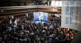 Kryetari i PDK-së dhe kandidati për kryeministër, Kadri Veseli, ka mbajtur një tubim elektoral në Fushë Kosovë