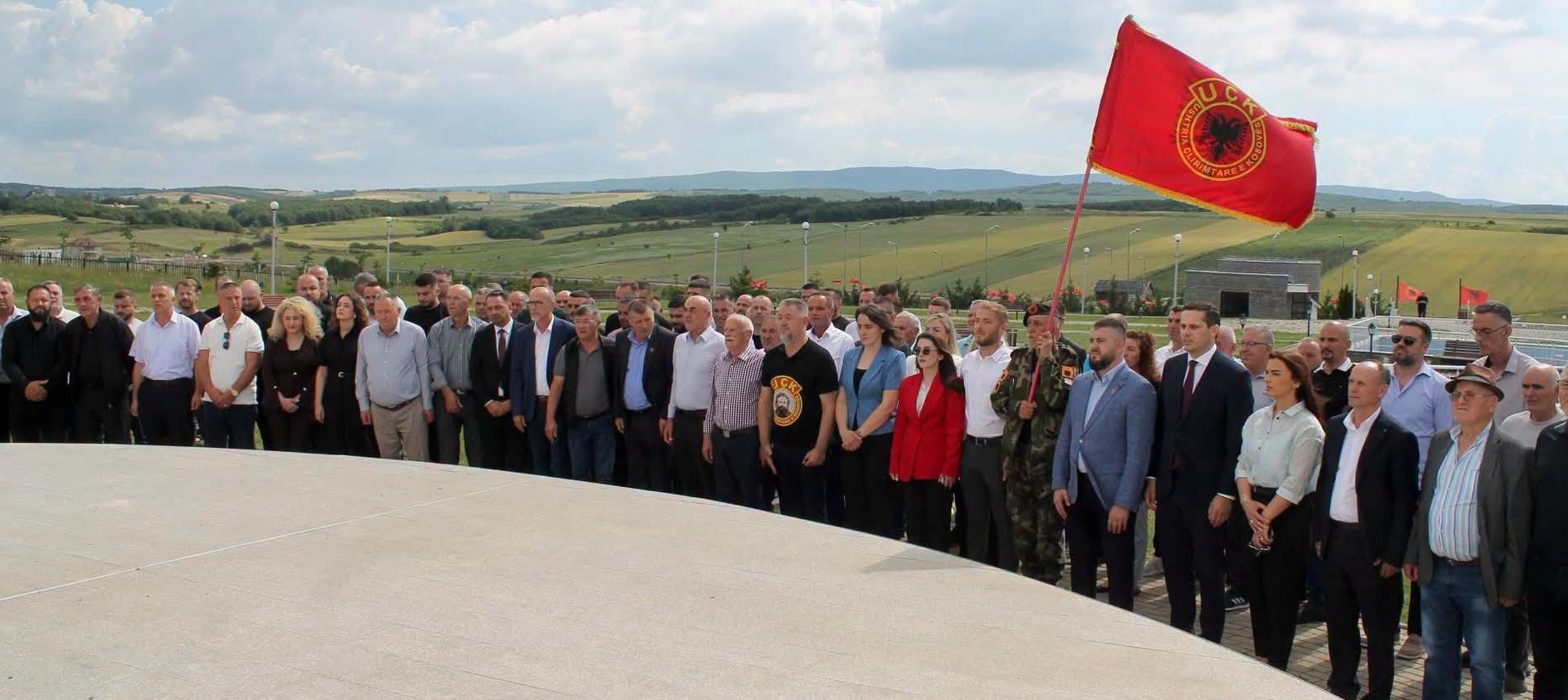 Hysni Gucati  Skenderaj  Urime Dita e Çlirimit