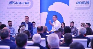 Lideri i Partisë Demokratike të Kosovës, Kadri Veseli, ka takuar strukturat e degës në Lipjan
