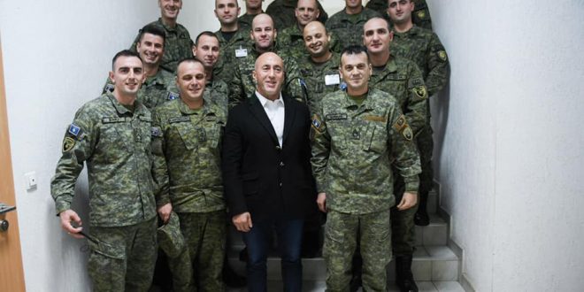Kryetari i AAK-së, Ramush Haradinaj, ndihet shumë krenar me Ushtrinë e Kosovës