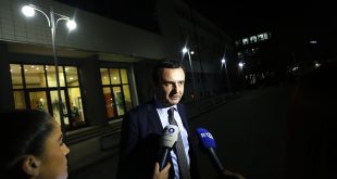 Albin Kurti: Nuk përafrim të njëanshëm, Lidhja Demokratike e Kosovës po insiston në stilin “merre ose lëre”