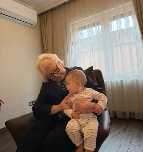 Presidentja Shiroka Pula takon familjet e ish krerëve të UÇK së