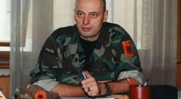 Agim Çeku - Besnik Bislimit: Ushtria Çlirimtare të Kosovë nuk ka arkiva, nuk kemi çka hapim
