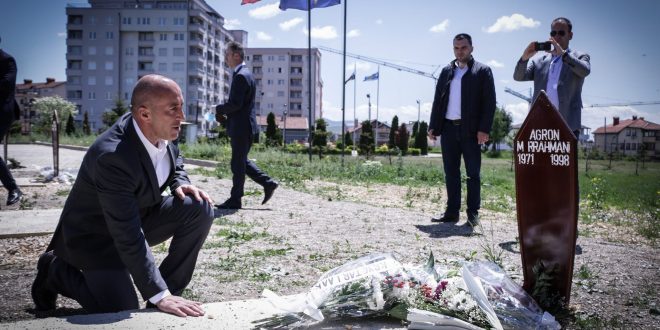 Haradinaj: Vepra e dalzotësve të atdheut si Agron Rrahmani, i cili u vu në ballë të organizimit të luftës çlirimtare