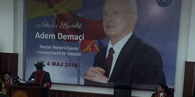 Simboli i Rezistencës Kombëtare, Adem Demaçi u dekorua me titullin “Doctor Honoris Causa” nga Universiteti i Tetovës