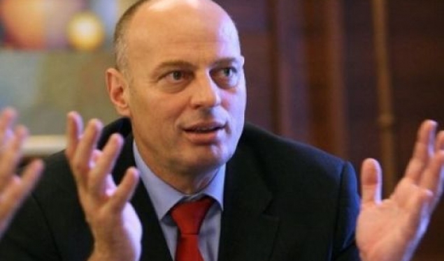 Gjenerali Agim Çeku rikthehet në fshatin e lindjes pas luftës   Shtëpia ime ishte bërë rrafsh me tokë 