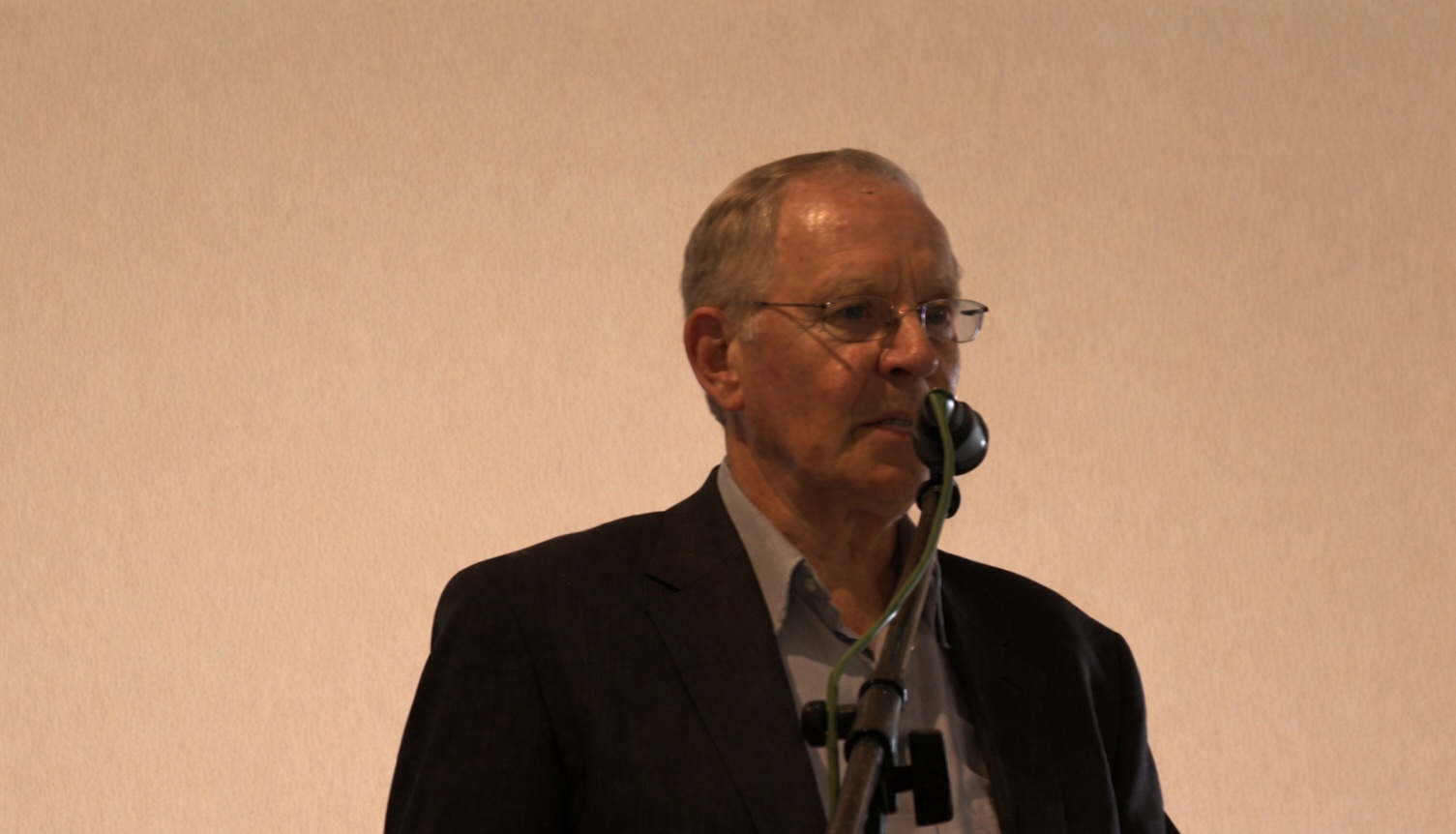 Fiknete Mazrrekaj  Njëvjetori nga ndarja fizike e profesorit të madh  bacës Ahmet Qeriqi  na sjell në kujtesë figurën e njeriut të dijes