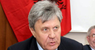 Karpushin: Ftesat e Rusisë për bashkëpunim me Shqipërinë po refuzohen