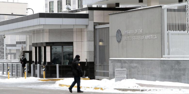 Ambasada amerikane, në Kiev të Ukrainës, sërish u ka bërë thirrje qytetarëve amerikanë që të largohen nga ky shtet