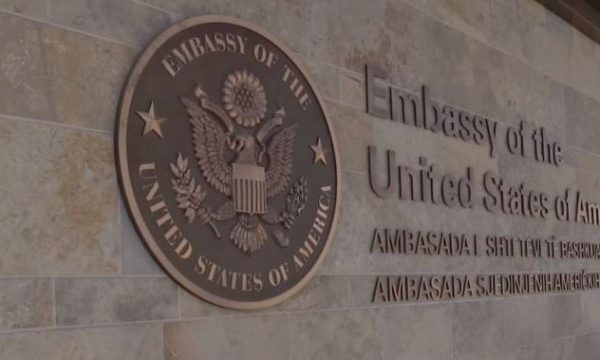 Ambasadat perëndimore i bëjnë thirrje lidershipit kosovar për zhbllokim institucional