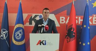 Mickoski hap luftën kundër shqiptarëve: ‘BDI të zhduket’, por shqiptarët do t’i japin përgjigjen më 19 tetor