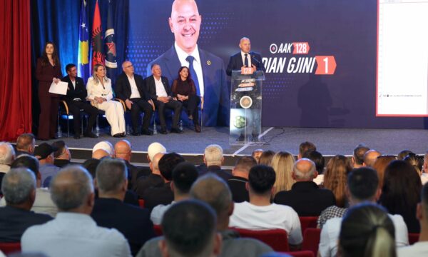 Ardian Gjini  Me Aleancën në qeverisje  nuk do të lejohet që të marrin subvencione ata që nuk e punojnë tokën