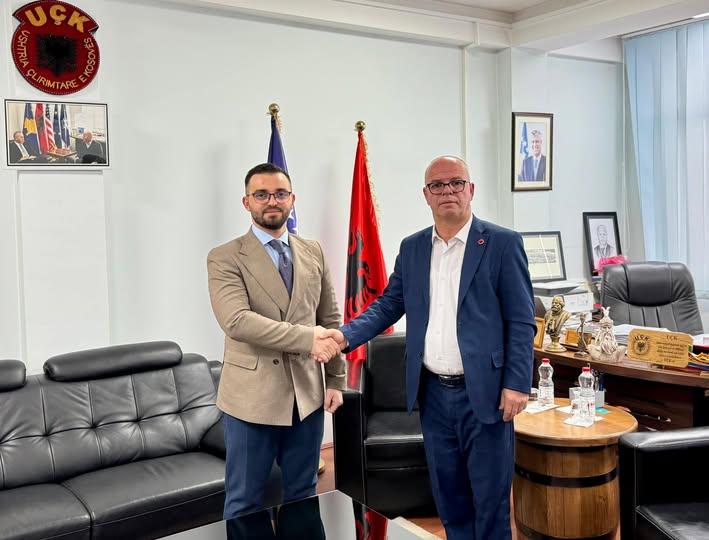 Ardit Halilaj riemërohet shef në kabinetin e kryetarit Latifi