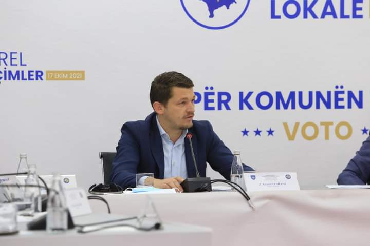 Arianit Elshani  Qendrat e votimit po vazhdojnë të ballafaqohen me mungesë të energjisë elektrike