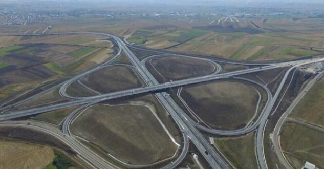 Përurohet segmenti i parë i autostradës Prishtinë – Shkup