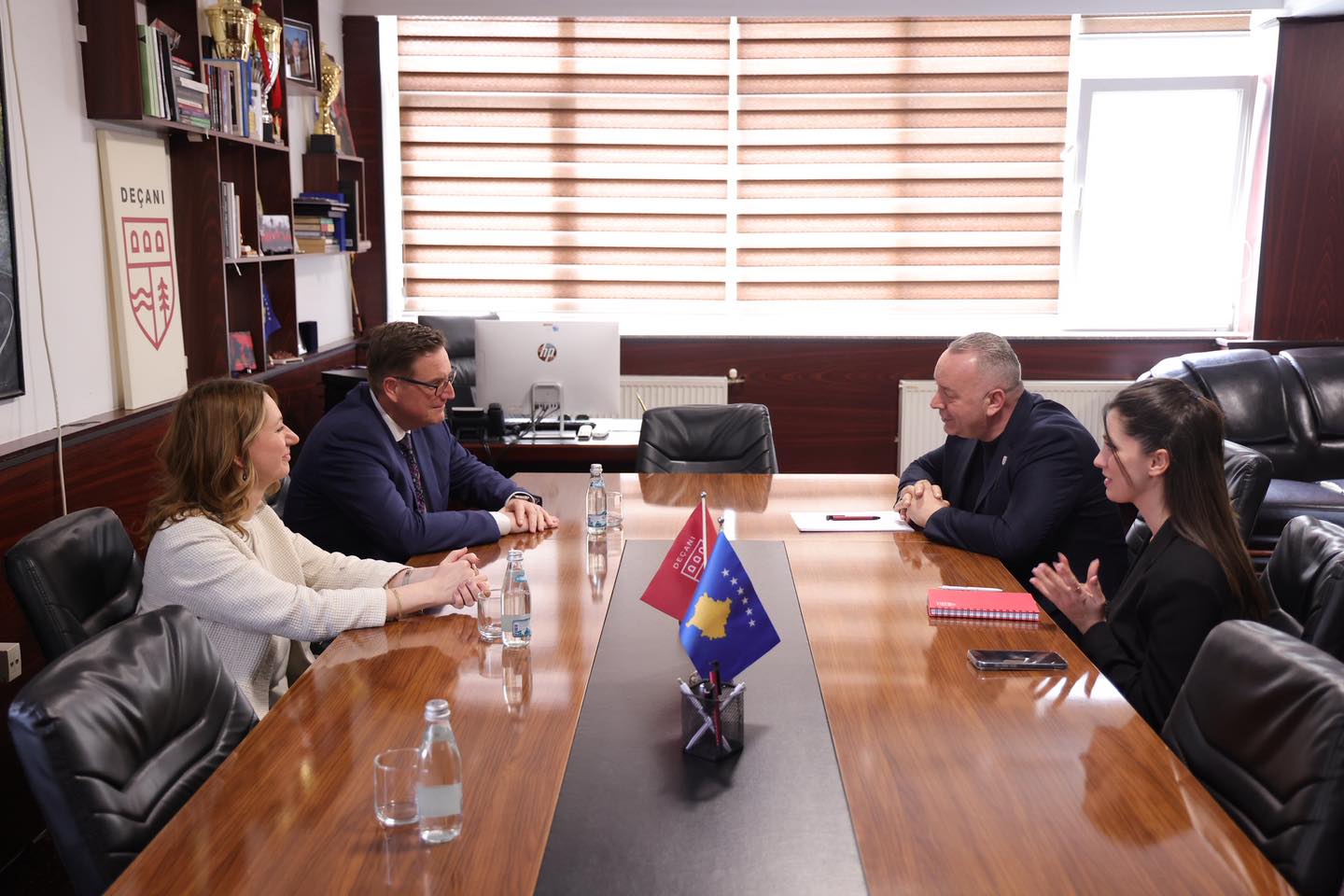 Ambasadori i Republikës së Sllovenisë në Kosovë  Borut Blaj vizitoi Deçanin