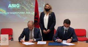 Nënshkruhen dy marrëveshje në mes të AKK-së dhe Autoritetit Shtetëror për Informacione Gjeohapësinore të Shqipërisë