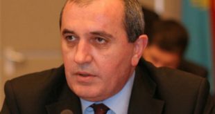 Besnik Mustafaj: Pas kësaj humbje të thellë, Lulzim Basha duhet të japë dorëheqjen