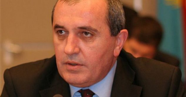 Besnik Mustafaj: Pas kësaj humbje të thellë, Lulzim Basha duhet të japë dorëheqjen