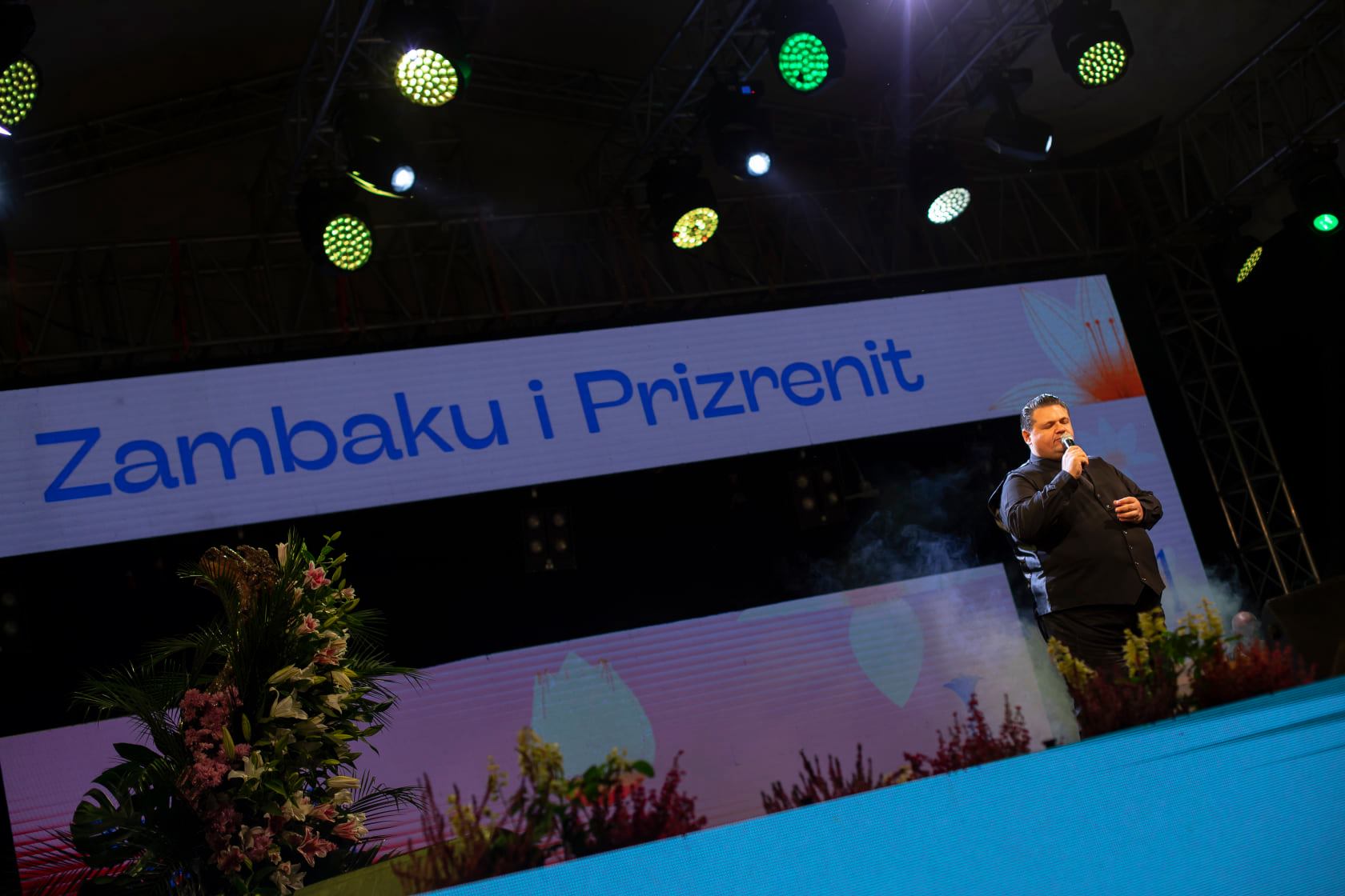 SHPALLET LISTA E KËNGËVE KONKURUESE PËR EDICIONIN 32 FESTIVALI ZAMBAKU