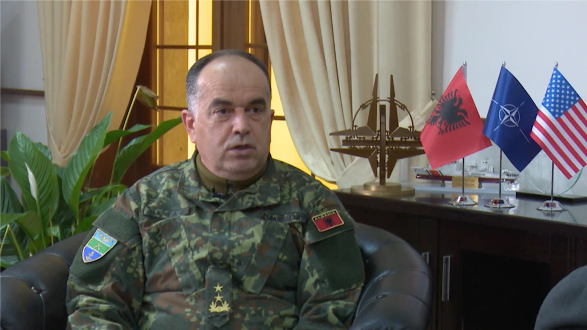 Bajram Begaj ndjek situatën e përmbytjeve dhe apelon për bashkëpunim të qytetarëve