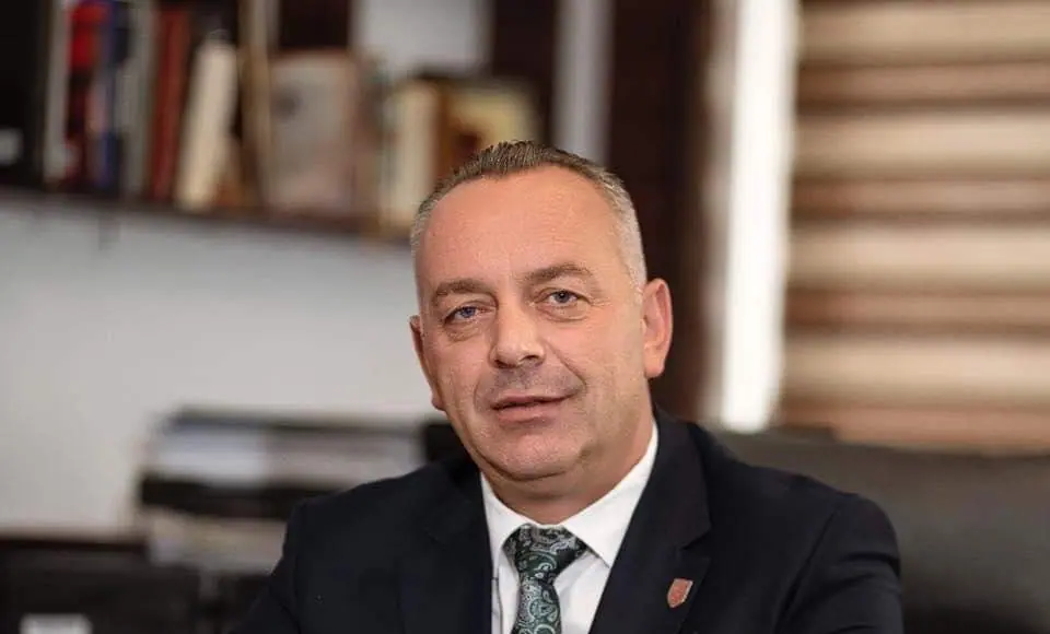 Kryetari Bashkim Ramosaj reagon për subvencionet  APK nuk ka gjetur konflikt interesi tek zyrtarët komunalë