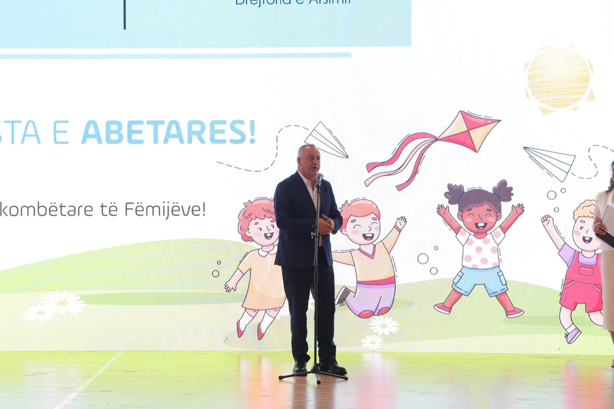 Komuna e Deçanit shënoi Festën e Abetares 